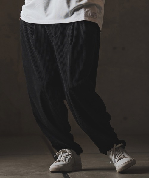 GLIMCLAP（グリムクラップ）の「mp13876-Balloon wide pants-Wide-wale corduroy fabric- バルーンパンツ（その他パンツ・メンズ・チャコール/サンドベージュ/ブラック・S/M/L）」の4枚目の写真