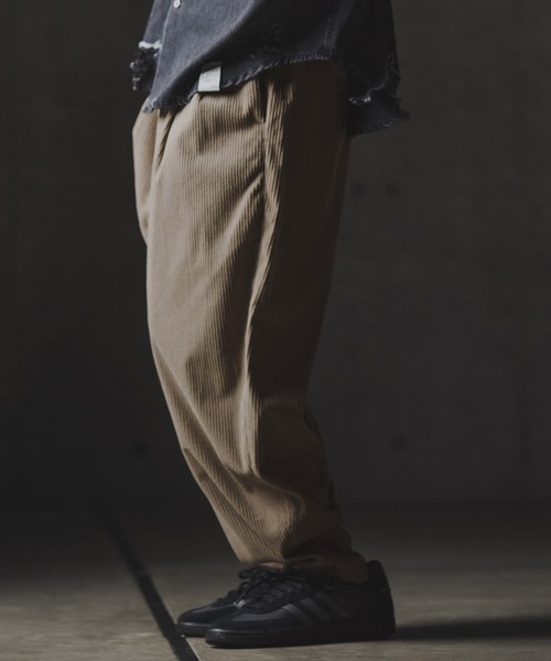 GLIMCLAP（グリムクラップ）の「mp13876-Balloon wide pants-Wide-wale corduroy fabric- バルーンパンツ（その他パンツ・メンズ・チャコール/サンドベージュ/ブラック・S/M/L）」の12枚目の写真