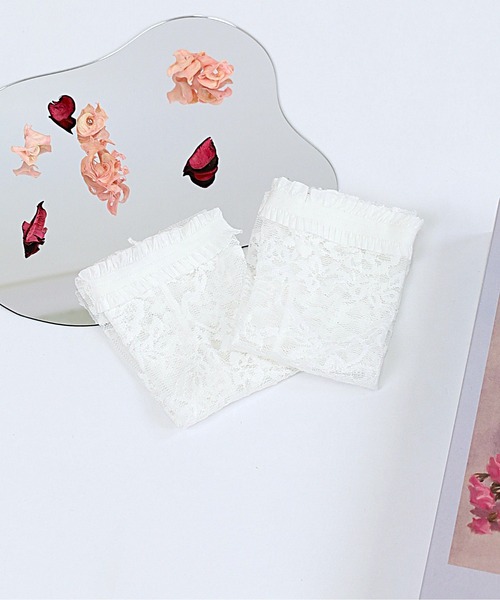 Vini（ヴィニ）の「シアー レース ソックス（ソックス/靴下・レディース・ブラック/グレー/ブルー/ホワイト/ピンク/ベージュ/ブラック系その他/ホワイト系その他・FREE）」の2枚目の写真