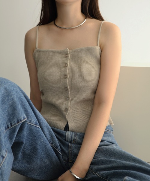 andme(アンドミー)の「バックリボンリブニットキャミソールトップス(キャミソール・レディース・ベージュ/カーキ/ブラック/オフホワイト・M)」の22枚目の写真