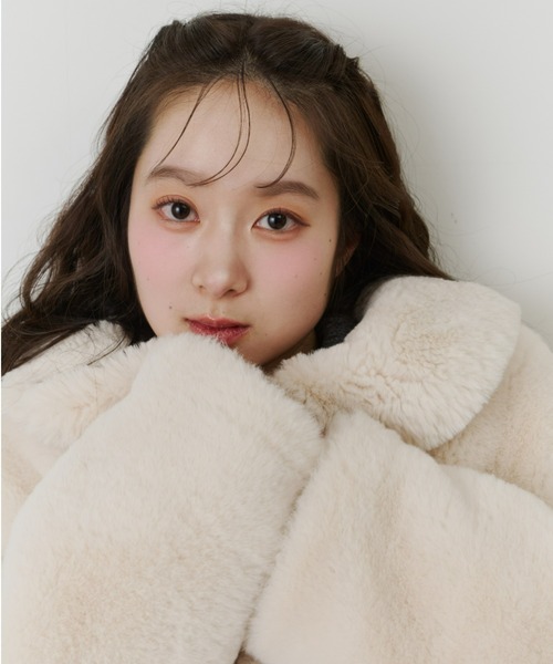 セール】フラッフィーラウンドカラーペプラムファーコート（その他