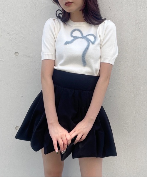 one way(ワンウェイ)の「フェザーリボンニット(ニット/セーター・レディース・ホワイト/ピンク/グレー/ネイビー・FREE)」の2枚目の写真