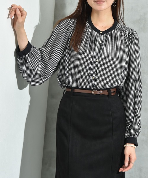 INTERPLANET（インタープラネット）の「厚地ジョーゼット千鳥柄袖２ＷＡＹブラウス（シャツ/ブラウス・レディース・オフホワイト/ベージュ・FREE）」の10枚目の写真