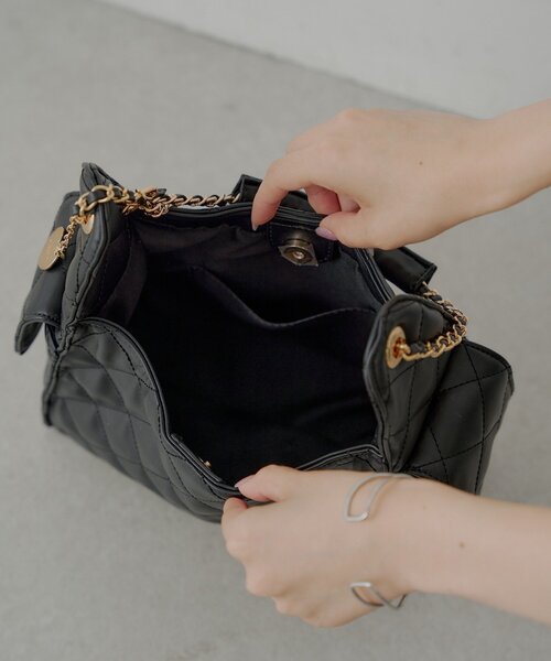 2wayチェーンショルダーキルティングバッグ（ショルダーバッグ