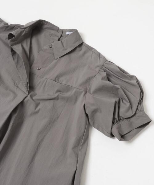 URBAN RESEARCH ROSSO WOMEN(アーバンリサーチ ロッソ)の「ELENDEEK FORM SHIRT ONE-PIECE(ワンピース・レディース・ベージュ/ブラック/グレー・1)」の5枚目の写真