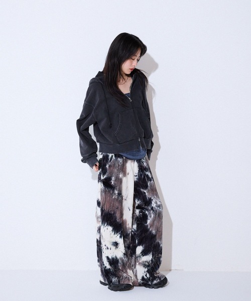 JEANASIS（ジーナシス）の「タイダイベロアイージーパンツ/586707（その他パンツ・レディース・グレー系その他/ブラウン系その他/ブラック/オレンジ系その他/パープル系その他/レッド系その他・FREE）」の7枚目の写真