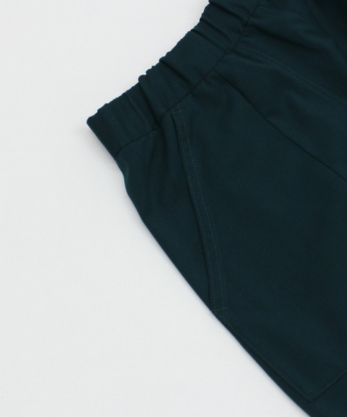 URCH RNA(アーチ アールエヌエー)の「R4367 裏ピーチ起毛PJ'Sクロップド(その他パンツ・レディース・ブラック系その他/ブラック/グリーン・FREE)」の15枚目の写真