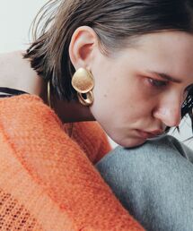 メタルプレートスイングピアス