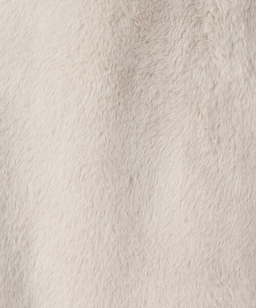 COMME CA ISM（コムサイズム）の「ラビット調　ファージレ（ベスト・レディース・ブラウン/グレイッシュベージュ・FREE）」の16枚目の写真