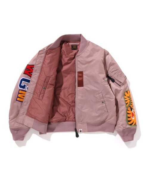 A BATHING APE（アベイシングエイプ）の「SHARK MA-1（MA-1・レディース・ブラック/ピンク・FREE）」の6枚目の写真