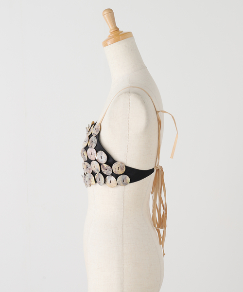 PONTI（ポンティ）の「PONTI SHELL BUTTON TOP PO2R014：ビスチェ（シャツ/ブラウス・レディース・アイボリー・FREE）」の4枚目の写真