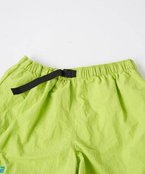 Kappa(カッパ)の「≪ウェルネスシリーズ≫水陸両用 ユニセックス ナイロンハーフパンツ(その他パンツ・レディース・グリーン/ライム/ベージュ/ブラック・SMALL/LARGE/MEDIUM)」の11枚目の写真