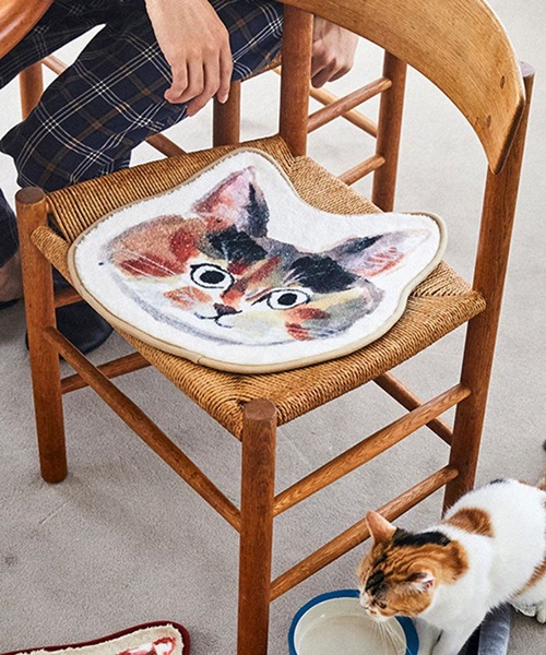 studio CLIP（スタディオクリップ）の「ダイカットチェアパッド[うちの猫博]（ラグ/マット・レディース・その他7/その他1/その他2・FREE）」の3枚目の写真