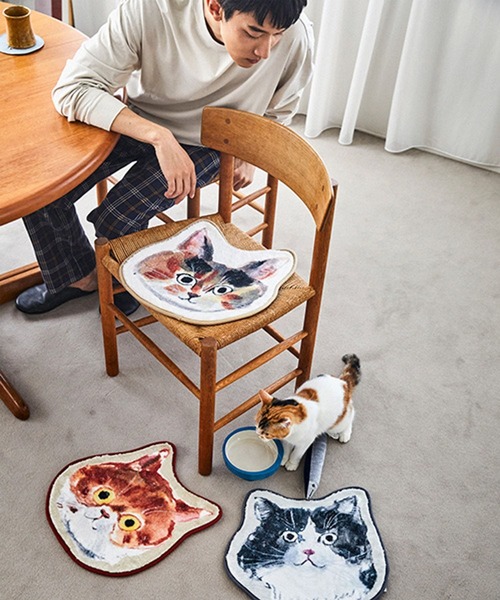 studio CLIP（スタディオクリップ）の「ダイカットチェアパッド[うちの猫博]（ラグ/マット・レディース・その他7/その他1/その他2・FREE）」の4枚目の写真