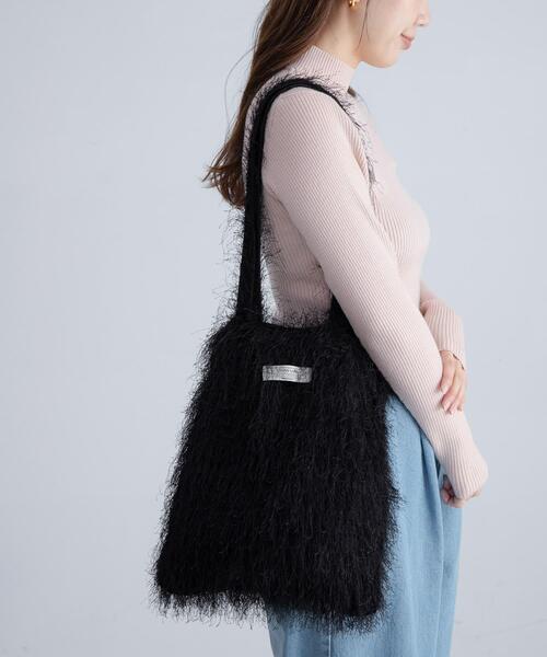 URBAN RESEARCH Sonny Label(アーバンリサーチサニーレーベル)の「シャギートートバッグ(トートバッグ・レディース・アイボリー/ブラック/ブルー系その他・ONE)」の2枚目の写真