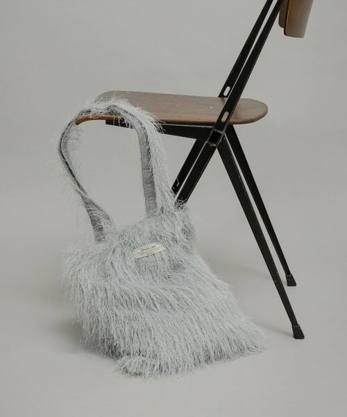 URBAN RESEARCH Sonny Label(アーバンリサーチサニーレーベル)の「シャギートートバッグ(トートバッグ・レディース・アイボリー/ブラック/ブルー系その他・ONE)」の6枚目の写真