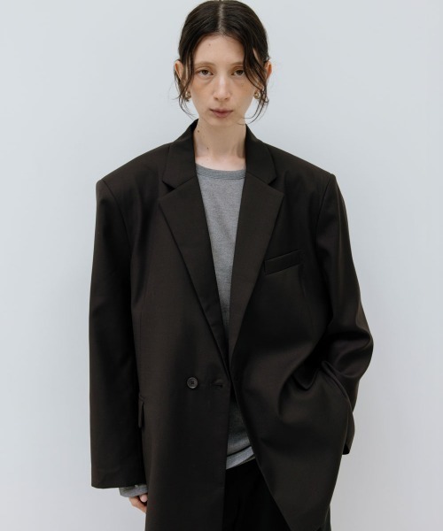 Studio Doe（スタジオドー）の「Studio Doe Gender Free Classic Oversized Blazer（テーラードジャケット・レディース・ブラウン・X-SMALL/SMALL）」の9枚目の写真