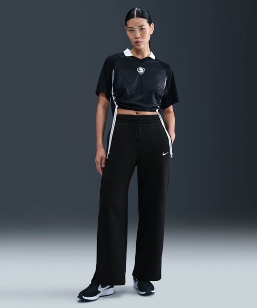 NIKE(ナイキ)の「ナイキ スポーツウェア フェニックス フリース ウィメンズ ハイウエスト ワイドレッグ パンツ / Nike Sportswear Phoenix Fleece Women's High-Waisted Wide-Leg Pants IH1012-010 Black(スウェットパンツ・レディース・ブラック・XS/S/M/L/XL)」の6枚目の写真