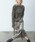 CODE A�i�R�[�h�G�[�j�́uneck point velour dress�i�����s�[�X�j�v�b���C�g�O���[