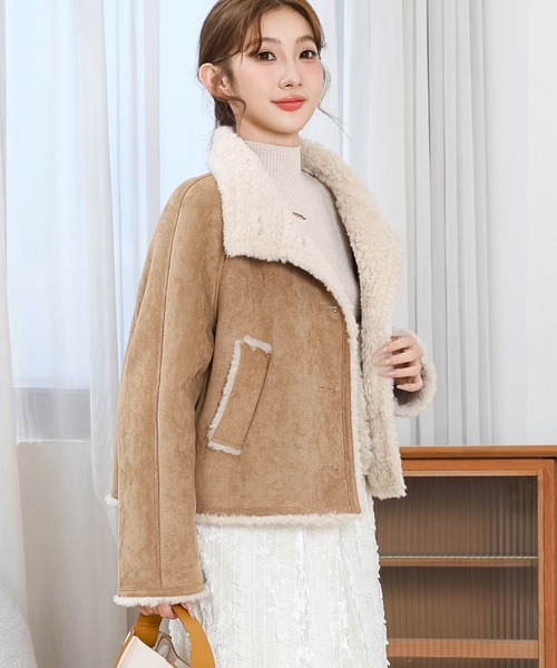 Anely（アネリー）の「配色 ボア コンパクト ボタン ジャケット（その他アウター・レディース・ベージュ/ブラウン/キャメル・FREE）」の11枚目の写真