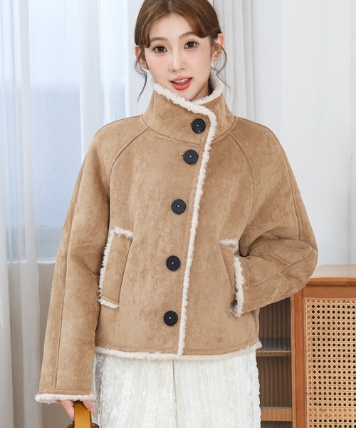 Anely（アネリー）の「配色 ボア コンパクト ボタン ジャケット（その他アウター・レディース・ベージュ/ブラウン/キャメル・FREE）」の12枚目の写真