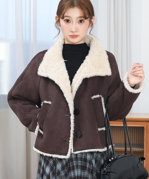 Anely（アネリー）の「配色 ボア コンパクト ボタン ジャケット（その他アウター・レディース・ベージュ/ブラウン/キャメル・FREE）」の14枚目の写真