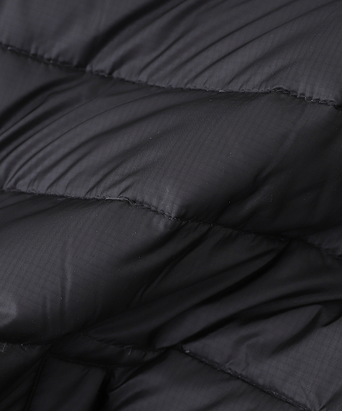SAN SAN GEAR（サンサンギア）の「SAN SAN GEAR / サンサンギア SUFFIX PUFFER JACKET（ダウンジャケット/コート・メンズ・ブラック・1/2）」の5枚目の写真