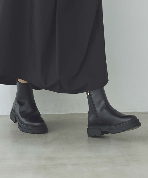 Gready Brilliant(グレディブリリアン)の「プレーントラックソール(ブーツ・レディース・ブラック/ブラウン・36/37/38)」の1枚目の写真