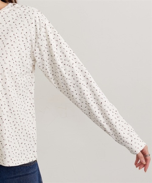 nissen(ニッセン)の「パターンメッシュ素材アンサンプル(長袖カーデ+半袖トップス)(Tシャツ/カットソー・レディース・グレー系/アイボリー系・M/L/LL)」の13枚目の写真