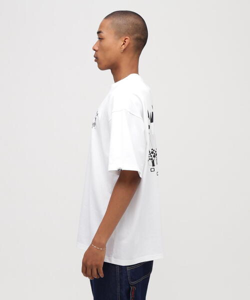 CITY COUNTRY CITY(シティーカントリーシティー)の「《AVIREX × CITY COUNTRY CITY》SIGNATURE LOGO T-SHIRT / シグネチャー ロゴ ティーシャツ / アヴィレックス / シティーカントリーシティー(Tシャツ/カットソー・メンズ・ブラック/ホワイト・SMALL/X-LARGE/MEDIUM/LARGE)」の17枚目の写真