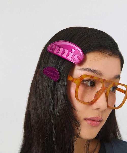 EMIS（イミス）の「LOGO AUTO HAIRPIN（バレッタ/ヘアクリップ・レディース・バーガンディー/ピンク/ブラック/ベージュ・FREE）」の4枚目の写真