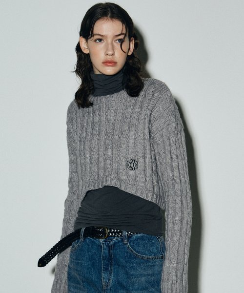 NICK&NICOLE(ニックアンドニコール)の「CROP CABLE SWEATER TOP_GRAY(ニット/セーター・レディース・その他・FREE)」の3枚目の写真