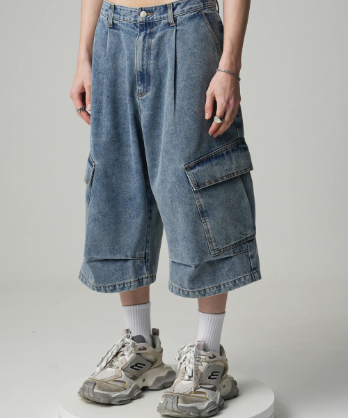 AVANDRESS（アバンドレス ）の「Side Big Denim Shorts CAMO（その他パンツ・レディース・カーキ・MEDIUM/LARGE/XX-SMALL/X-SMALL/SMALL）」の10枚目の写真