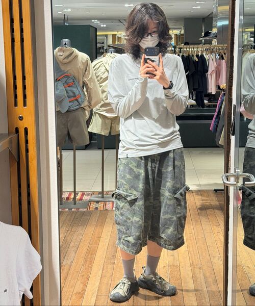 AVANDRESS（アバンドレス ）の「Side Big Denim Shorts CAMO（その他パンツ・レディース・カーキ・MEDIUM/LARGE/XX-SMALL/X-SMALL/SMALL）」の20枚目の写真