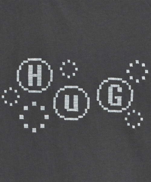 HUG YOUR SKIN（ハグユアスキン）の「ピクセルラグランTシャツ （チャコール）（Tシャツ/カットソー・レディース・その他・FREE）」の4枚目の写真