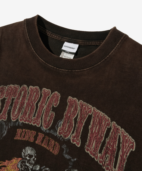 OUTSTANDING(アウトスタンディング)の「MOT SERIES LONG SLEEVE(DEATH TRACK)_VINTAGE BLACK(Tシャツ/カットソー・メンズ・その他・MEDIUM)」の3枚目の写真