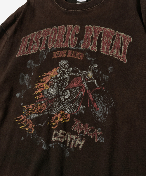 OUTSTANDING(アウトスタンディング)の「MOT SERIES LONG SLEEVE(DEATH TRACK)_VINTAGE BLACK(Tシャツ/カットソー・メンズ・その他・MEDIUM)」の4枚目の写真