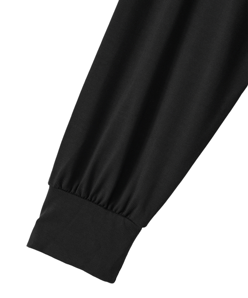 WOOALONG（ウアロン）の「Overlay Drape Long Sleeve Tee - BLACK（Tシャツ/カットソー・レディース・ブラック・SMALL/MEDIUM/LARGE）」の6枚目の写真