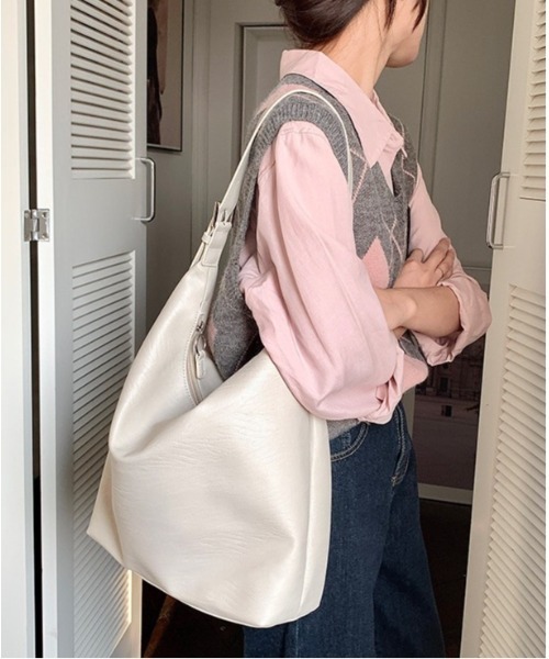 BACKYARD FAMILY(バックヤードファミリー)の「ショルダーバッグ かばん 斜め掛け 肩掛け 通勤 大容量 bag8225(ショルダーバッグ・レディース・ホワイト/ブラック/ダークブラウン・FREE)」の8枚目の写真
