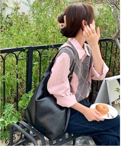 BACKYARD FAMILY(バックヤードファミリー)の「ショルダーバッグ かばん 斜め掛け 肩掛け 通勤 大容量 bag8225(ショルダーバッグ・レディース・ホワイト/ブラック/ダークブラウン・FREE)」の9枚目の写真