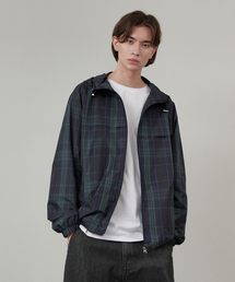 GLW（ジーエルダブリュ）の「チェックフードウィンドブレーカーグリーン（ナイロンジャケット）」