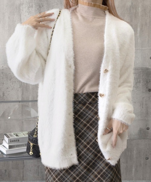 Miniministore(ミニミニストア)の「シャギーカーディガンゴールドボタン韓国風(カーディガン/ボレロ・レディース・ホワイト/ワインレッド/ブラック・FREE)」の22枚目の写真