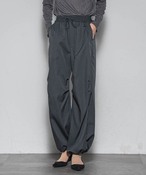 MAYSON GREY(メイソングレイ)の「サイドラインパラシュートパンツ≪洗濯機で洗える≫(その他パンツ・レディース・チャコールグレー/ブラック・M)」の19枚目の写真