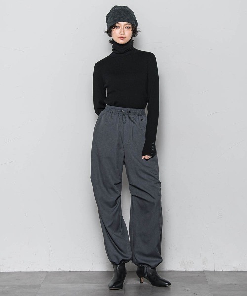 MAYSON GREY(メイソングレイ)の「サイドラインパラシュートパンツ≪洗濯機で洗える≫(その他パンツ・レディース・チャコールグレー/ブラック・M)」の22枚目の写真