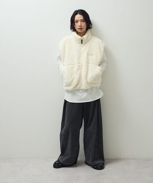 Champion（チャンピオン）の「■別注Champion シェルパフリースベスト（ベスト・レディース・オフホワイト/ブラック/ライトパープル・FREE）」の5枚目の写真