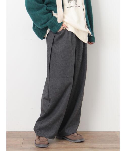 Samansa Mos2(サマンサ モスモス)の「【M/Lサイズ】サイド深タックバレルパンツ(その他パンツ・レディース・カーキ/チャコールグレー/ブルー/ベージュ・L/M)」の6枚目の写真