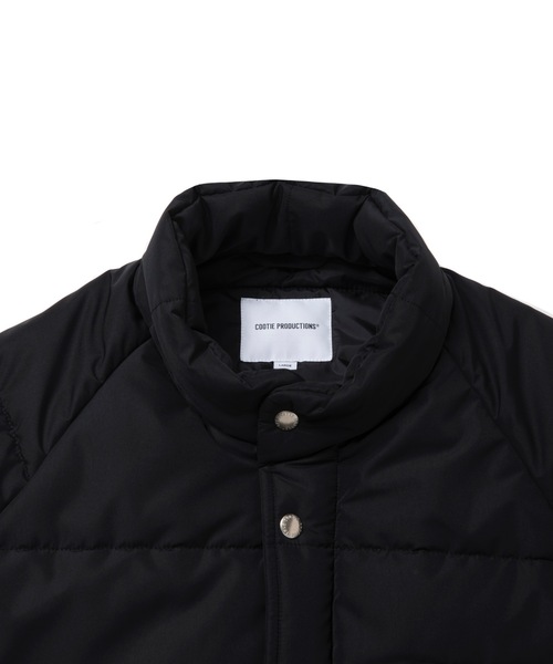 COOTIE PRODUCTIONS(クーティープロダクションズ)の「Error Fit Padded Racing Jacket(ブルゾン・メンズ・ブラック・MEDIUM/LARGE/SMALL)」の4枚目の写真