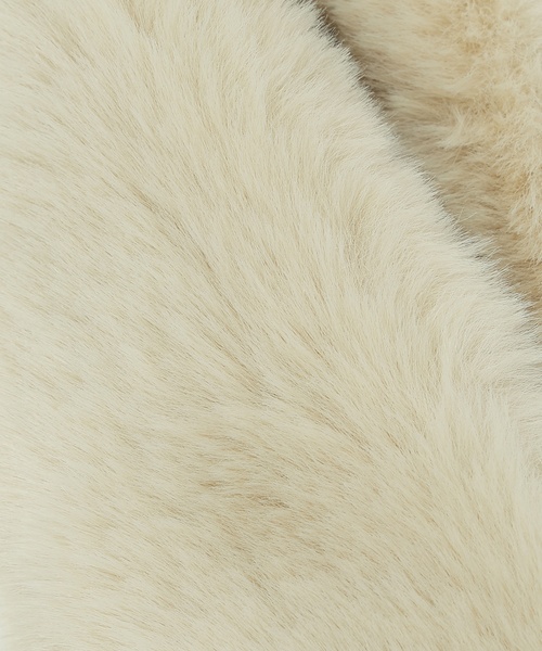 Petit Honfleur(プチオンフルール)の「ファーティペット【マグネットで簡単着脱】(ストール/ショール・レディース・グレー/アイボリー/モカ・フリー)」の17枚目の写真