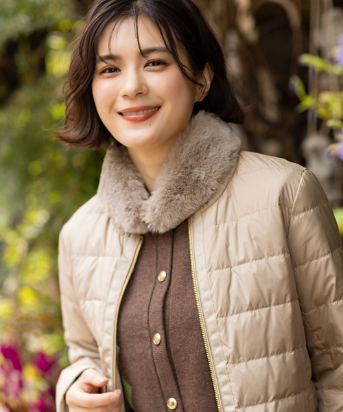 Petit Honfleur(プチオンフルール)の「ファーティペット【マグネットで簡単着脱】(ストール/ショール・レディース・グレー/アイボリー/モカ・フリー)」の2枚目の写真