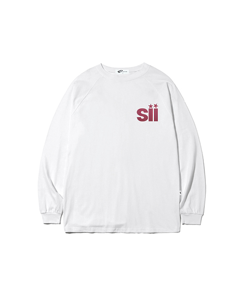 PAGESIISII（ページシシ）の「アイポイントプリントオーバーサイズロングスリーブ[20カラー]（Tシャツ/カットソー・レディース・ネイビー系2/ホワイト系3/ホワイト系5/ブラック系2/ブラック系4/ホワイト系その他2/ホワイト系1/ホワイト系2/ネイビー系3/ブラック系5/ブラック系6/ブラウン系1/ブラック系1/ネイビー系1/ホワイト系4/ホワイト系6/ブラック系3/ホワイト系7/ホワイト系8/ホワイト系9・MEDIUM/LARGE）」の2枚目の写真